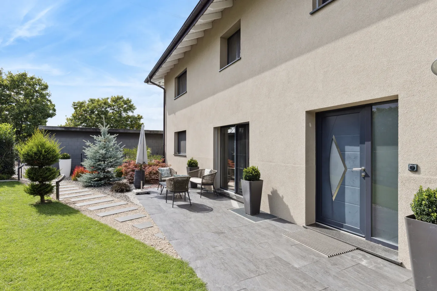 Casa familiare con appartamento indipendente - Foto 9 di 11