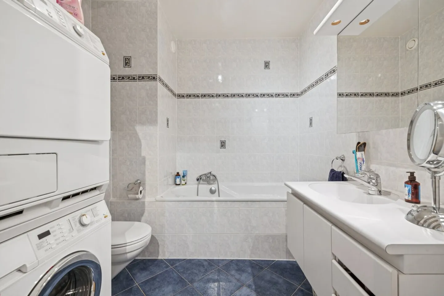 Florissant 6P apartment crossing - Photo 8 of 11