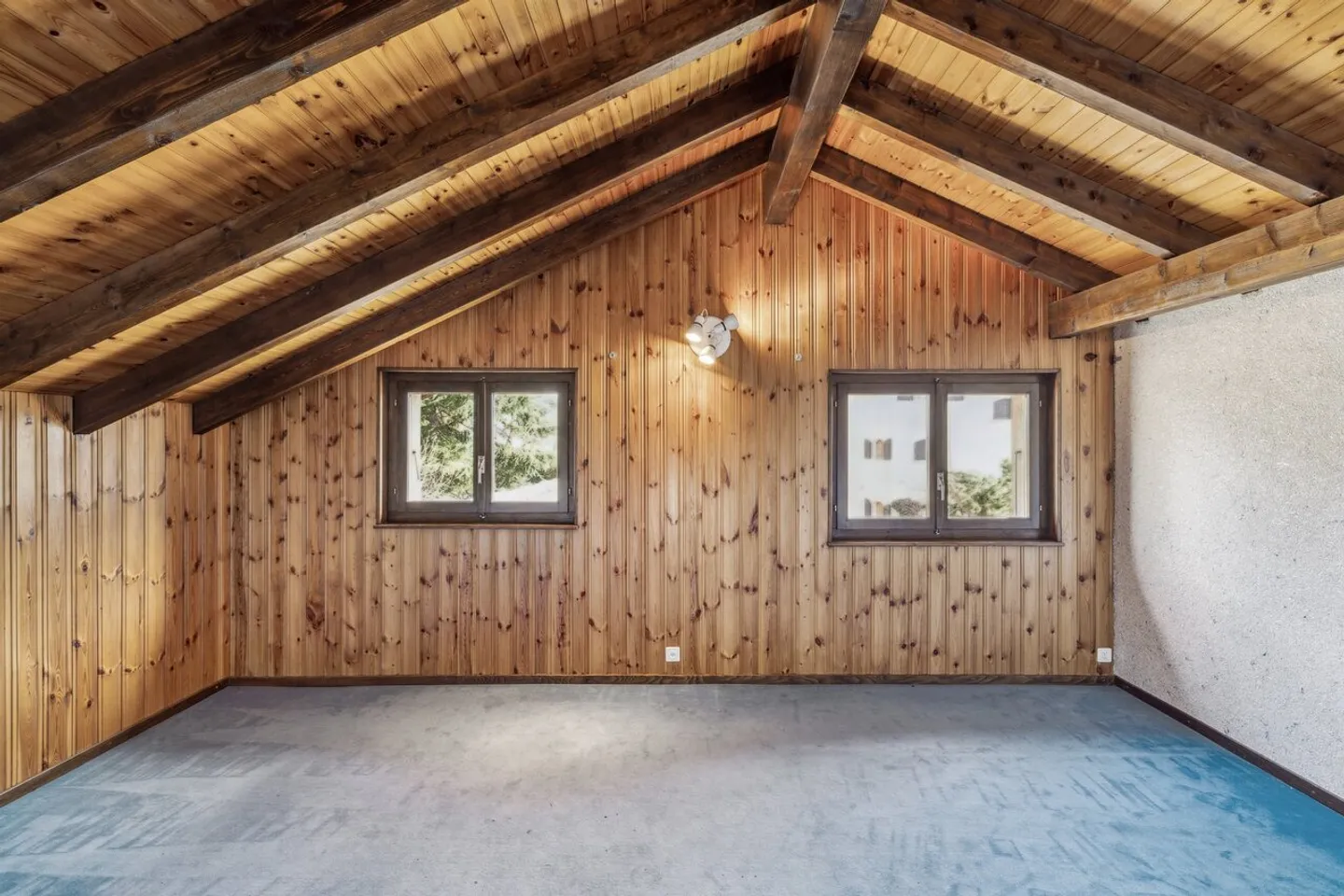 Einfamilienhaus mit 6,5 Zimmern und separater Wohnung mit Garten - Foto 10 von 10