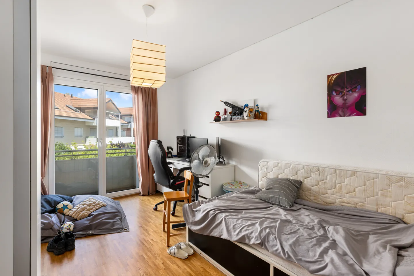 Duplex spacieux, lumineux et contemporain - Photo 8 sur 11