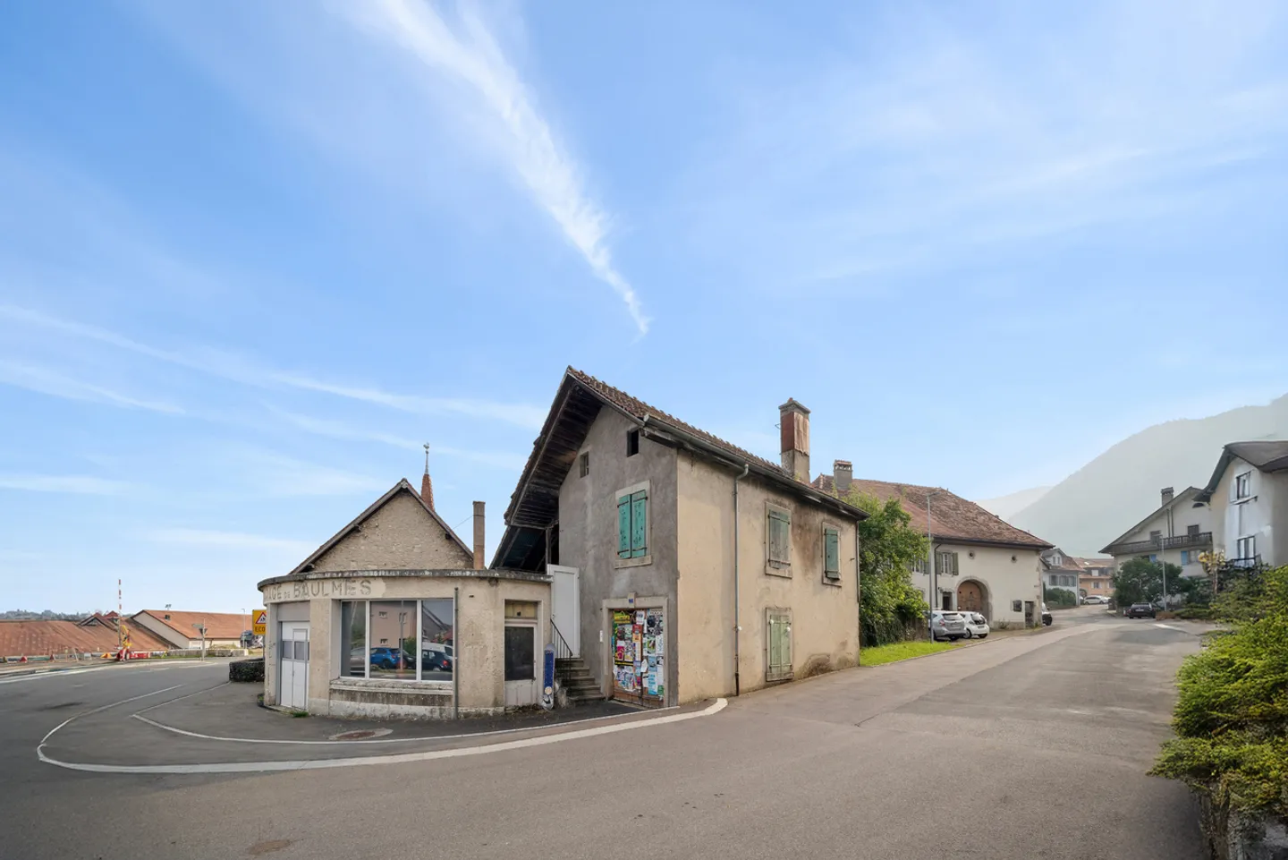 Real estate complex to renovate in the heart of Baulmes, 2,934 m³ - Photo 6 of 13