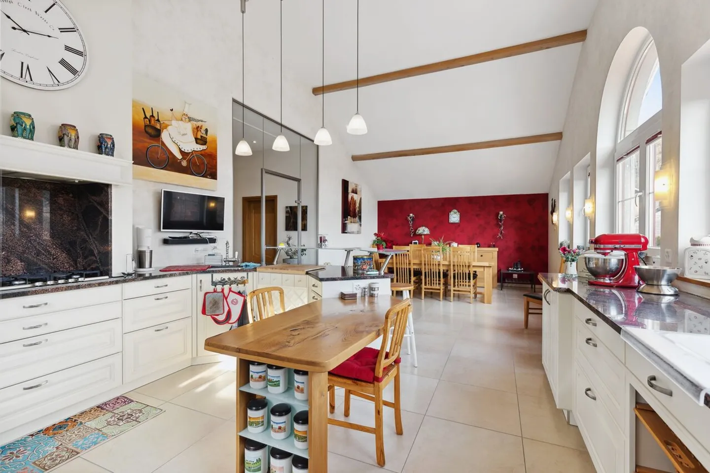 Moderne und geräumige Villa mit Blick auf den See und die Berge - Foto 2 von 7