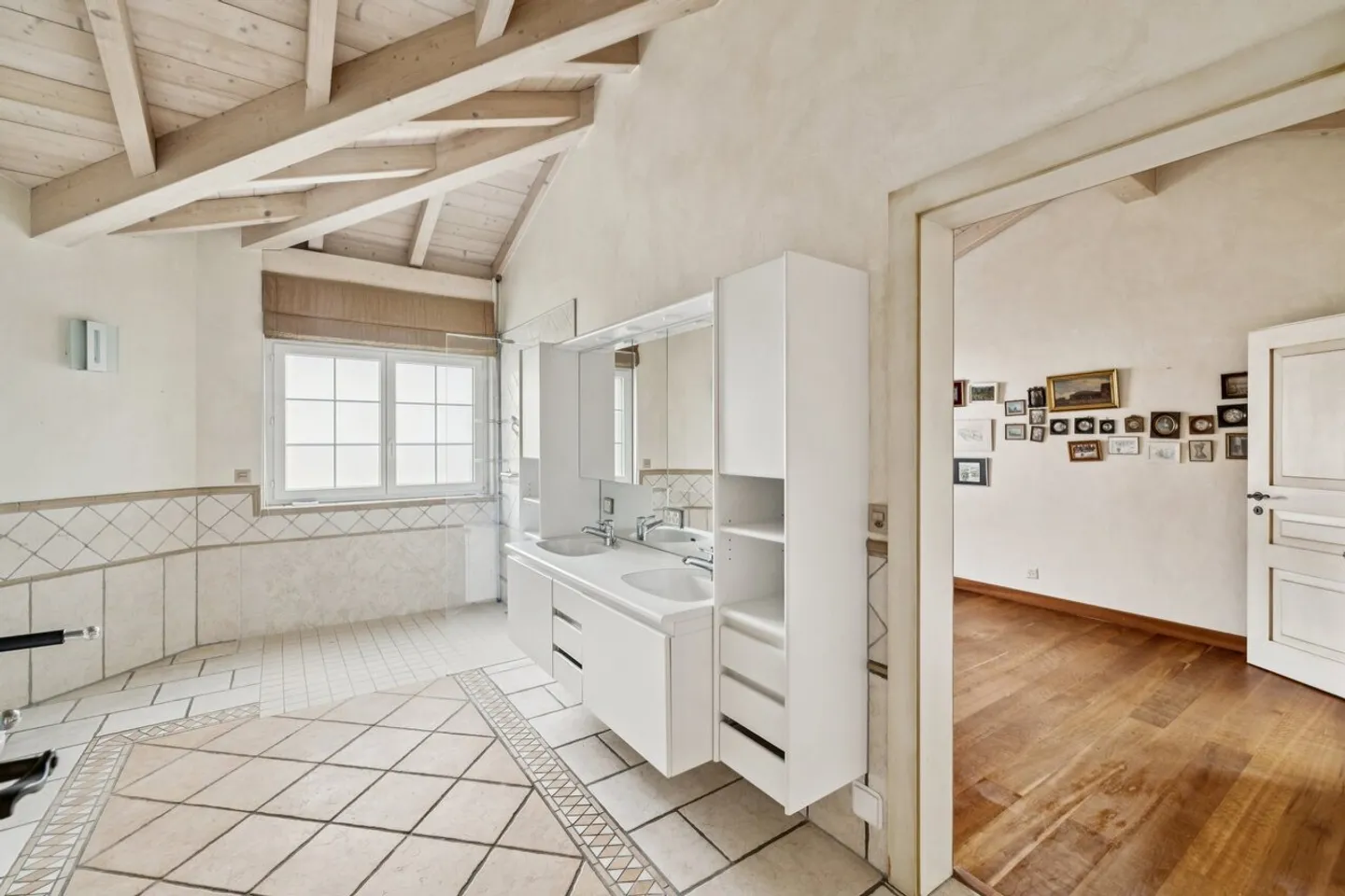 Charming Provençal Villa - Photo 10 of 13