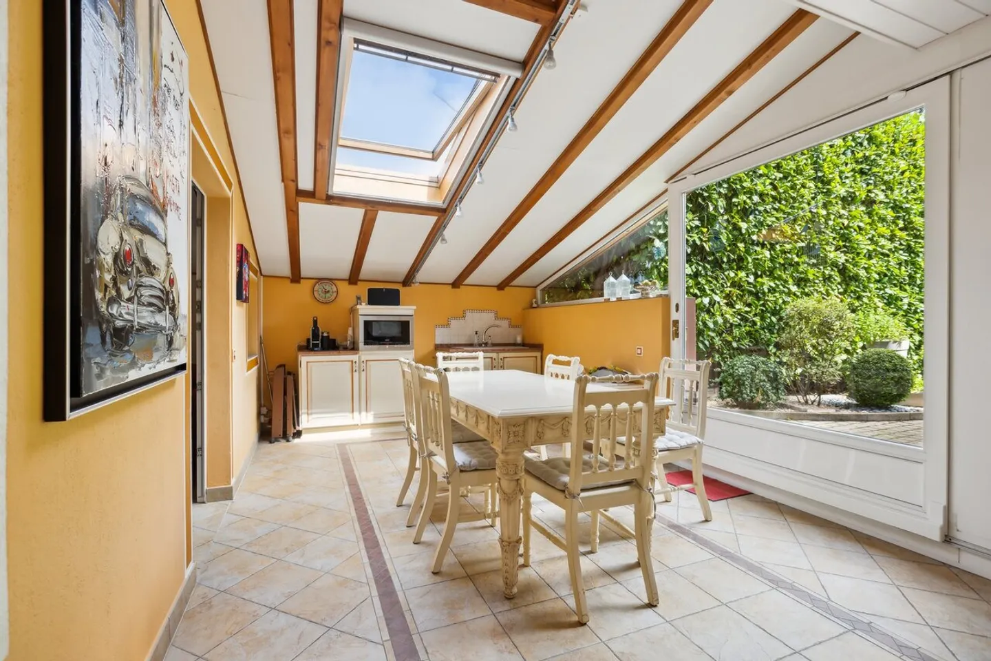 Manor House with a lot of charm - Photo 7 of 13