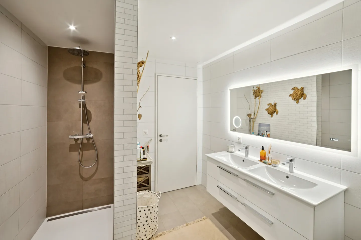 Contemporary Charm in the Heart of Nature in Portalban - Photo 10 of 13