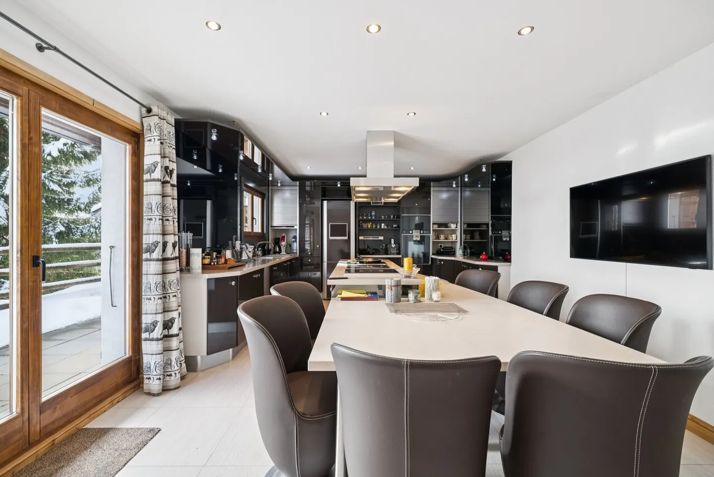 Eleganza alpina e panorama a Morgins - Portes du Soleil - Foto 8 di 13