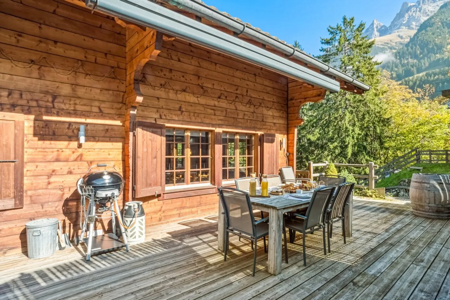 CHALET COCON - CENTRO DEL VILLAGGIO E TELECABINA - Foto 6 di 13