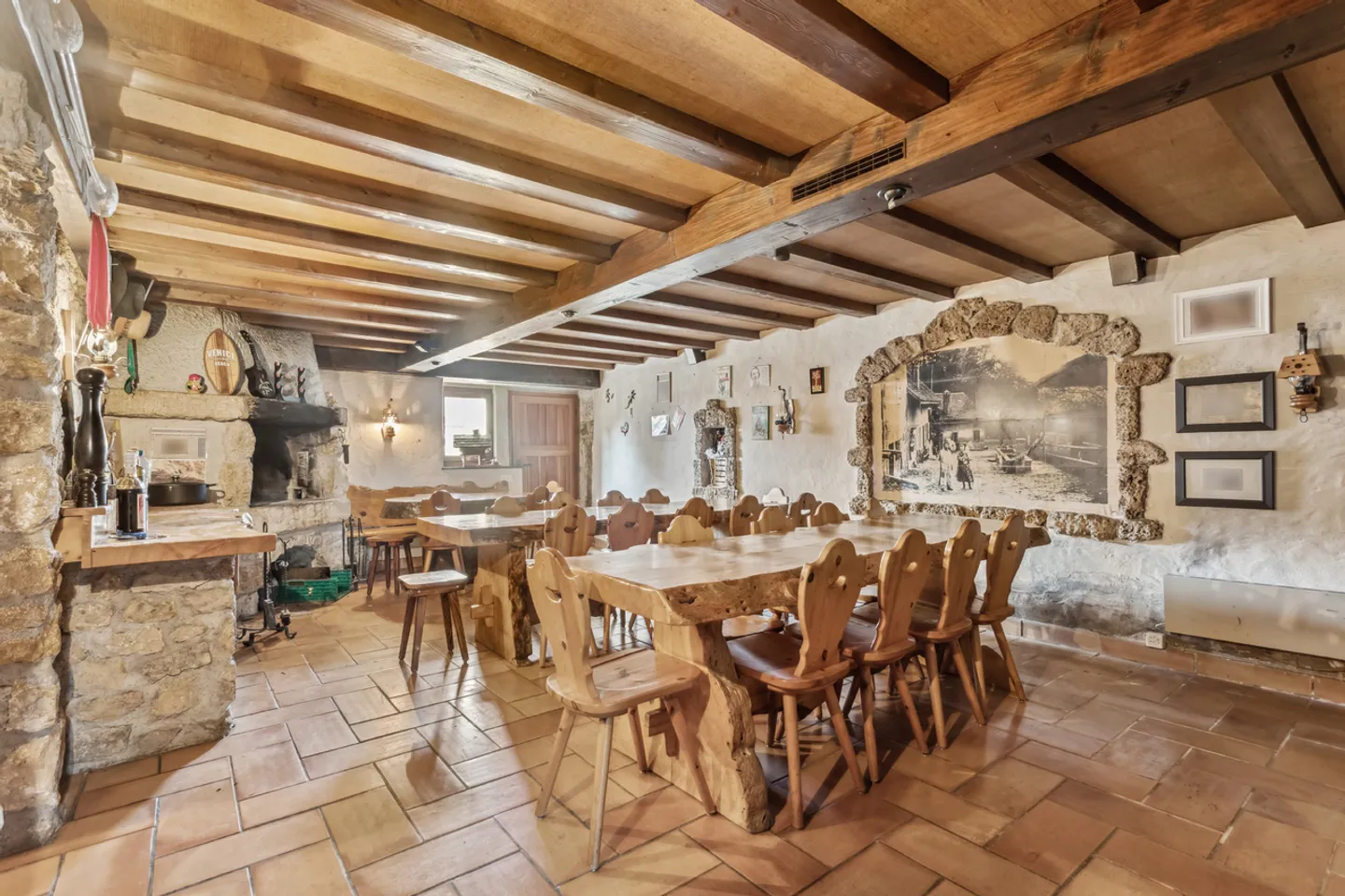 Casa di carattere a Daillens con grande deposito polivalente - Foto 10 di 13