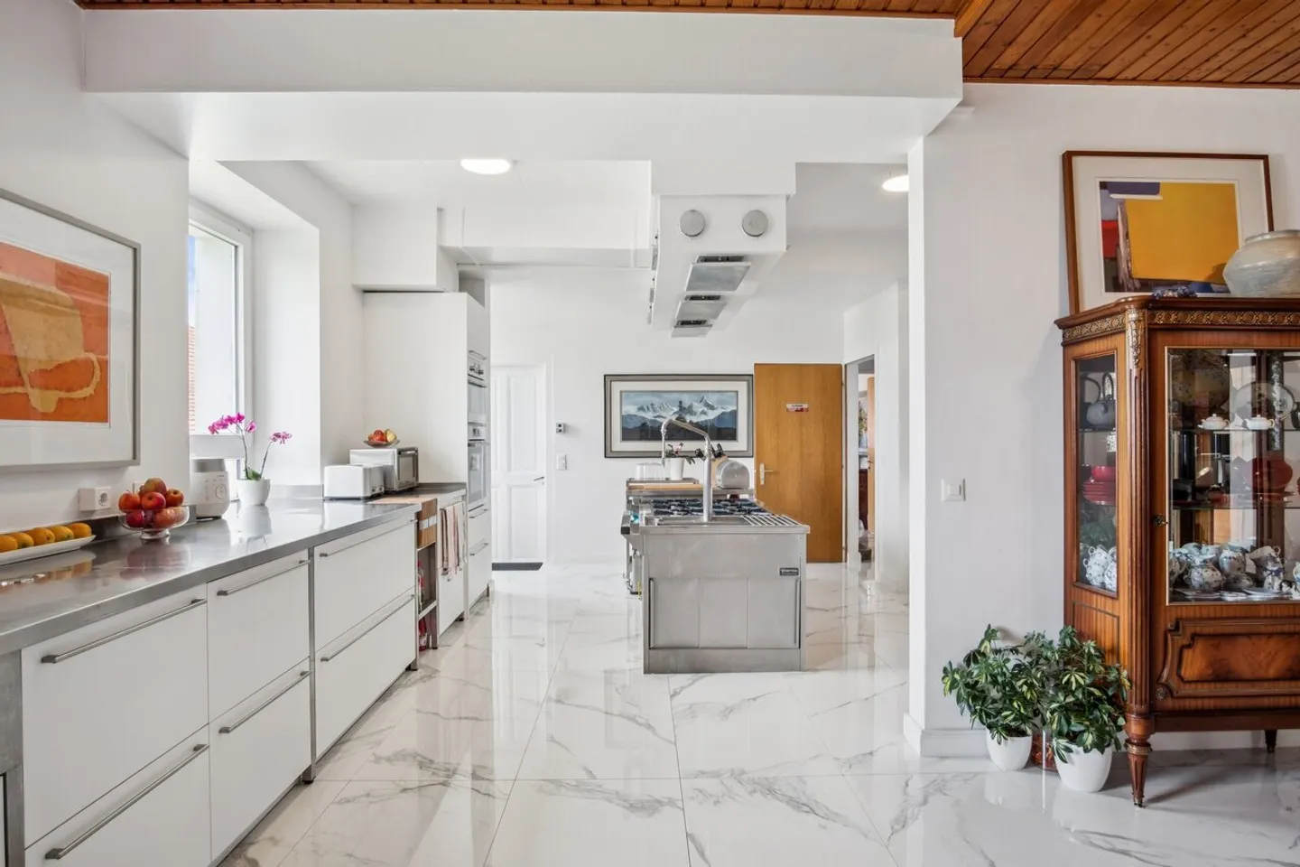 Splendida casa di 11,5 stanze con vista panoramica - Foto 2 di 8