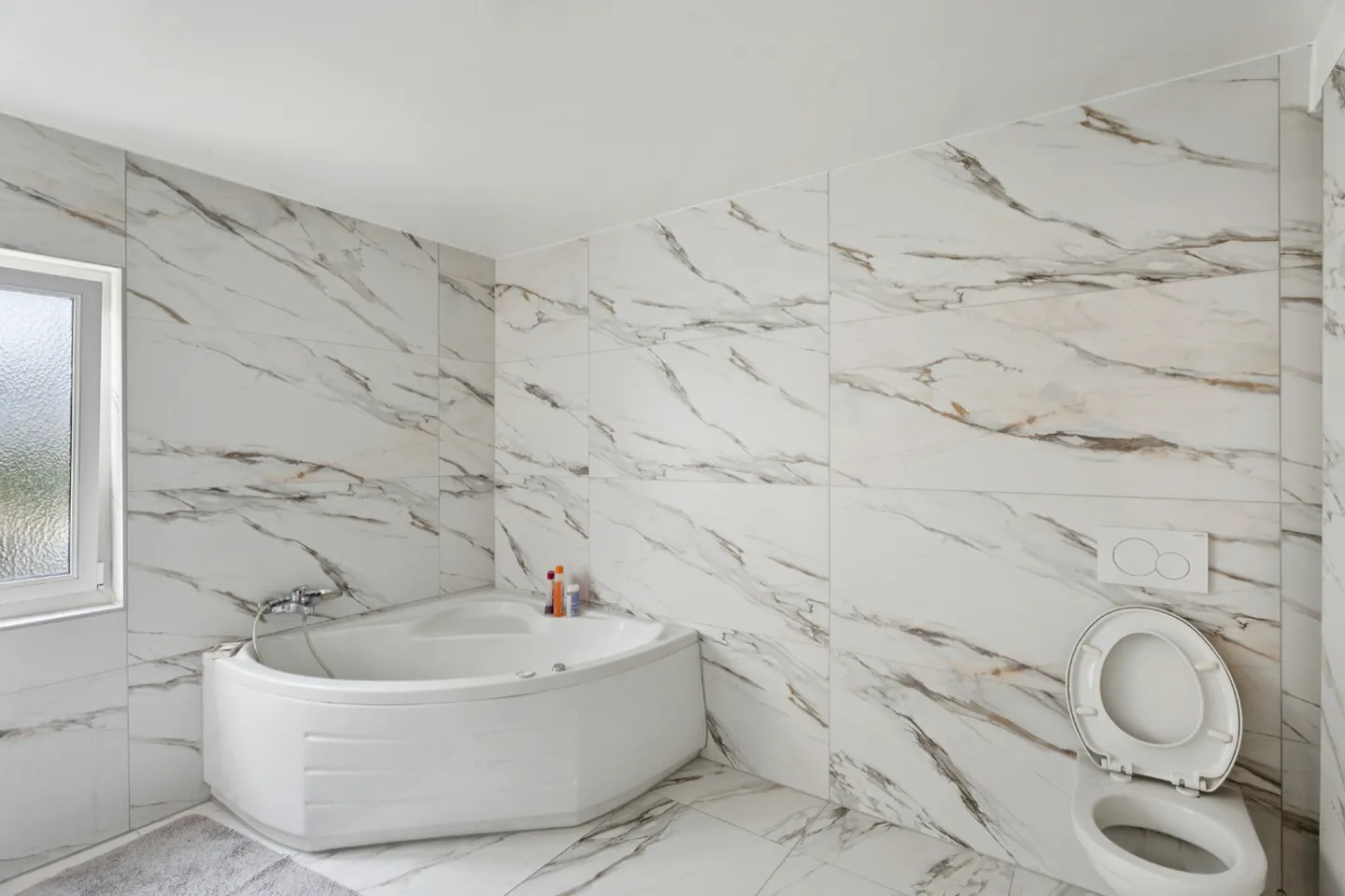 6.5-room house - Yverdon-les-Bains with transformation potential - Photo 8 of 13