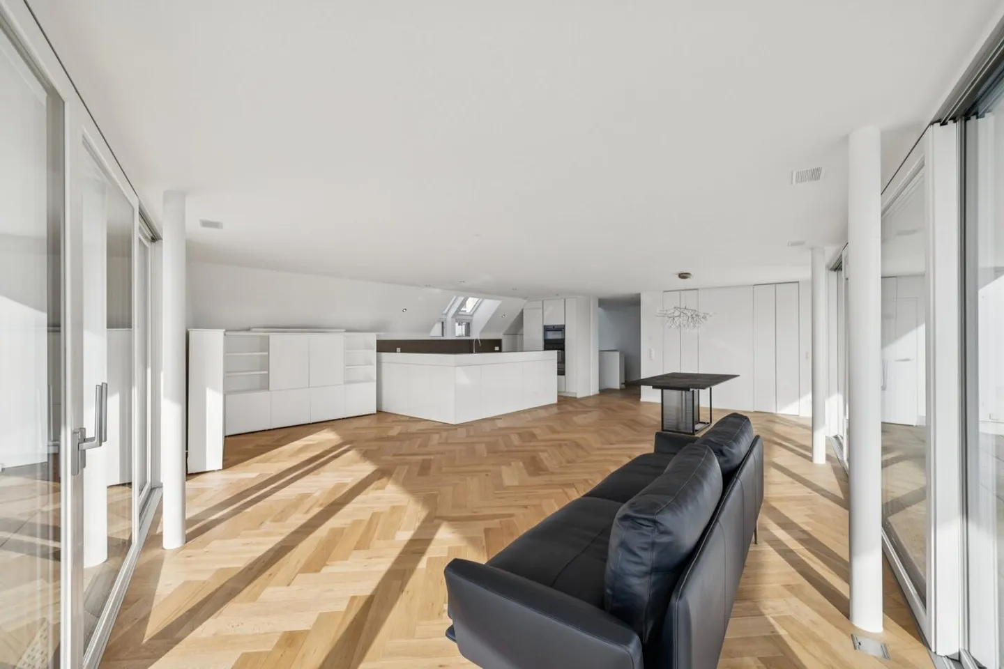 NEW - Contemporary duplex penthouse, panoramic terrace - Photo 6 of 13