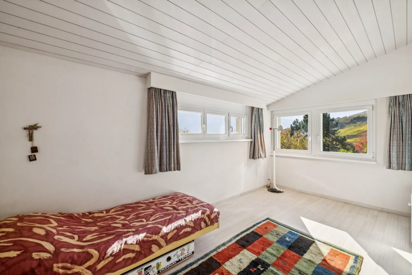 Elegante Villa mit Panoramablick und unabhängiger Studio - Foto 7 von 13