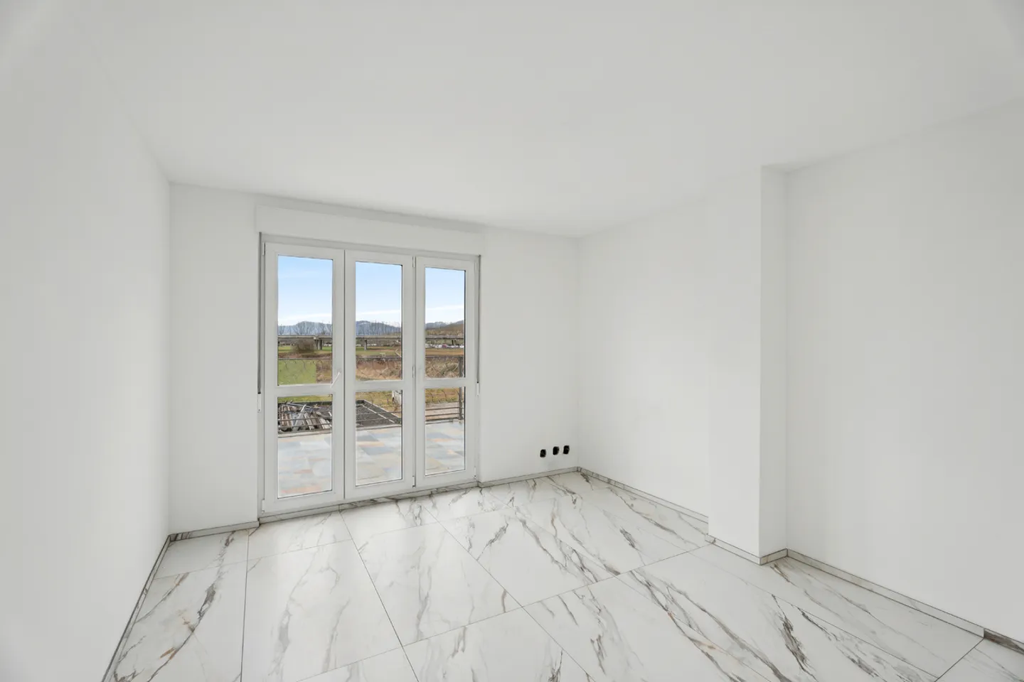 6.5-room house - Yverdon-les-Bains with transformation potential - Photo 7 of 13