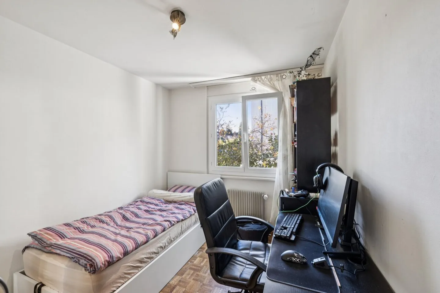 Appartement de 4,5 pièces avec balcon - Photo 7 sur 11