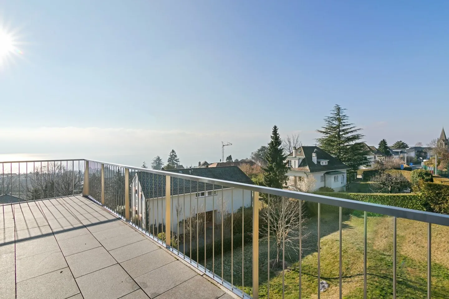 Attico moderno con vista panoramica! - Foto 4 di 12
