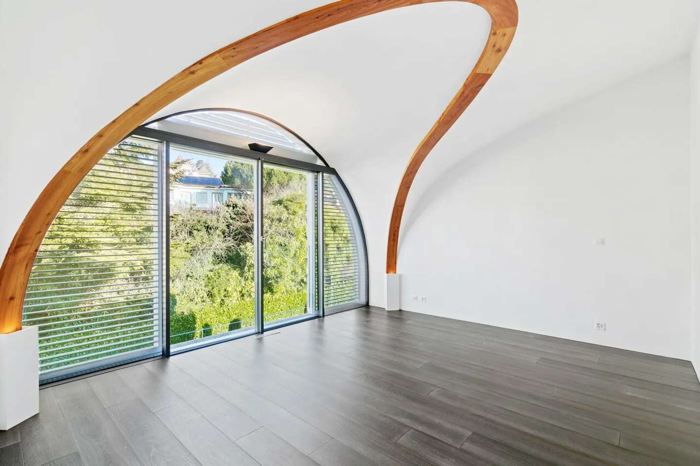 Attico moderno con vista panoramica! - Foto 8 di 12