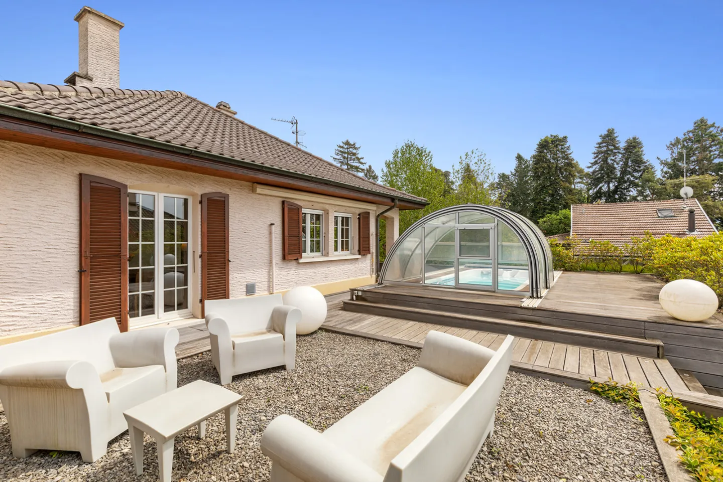 Villa completamente ristrutturata - Finiture lussuose - Foto 4 di 13