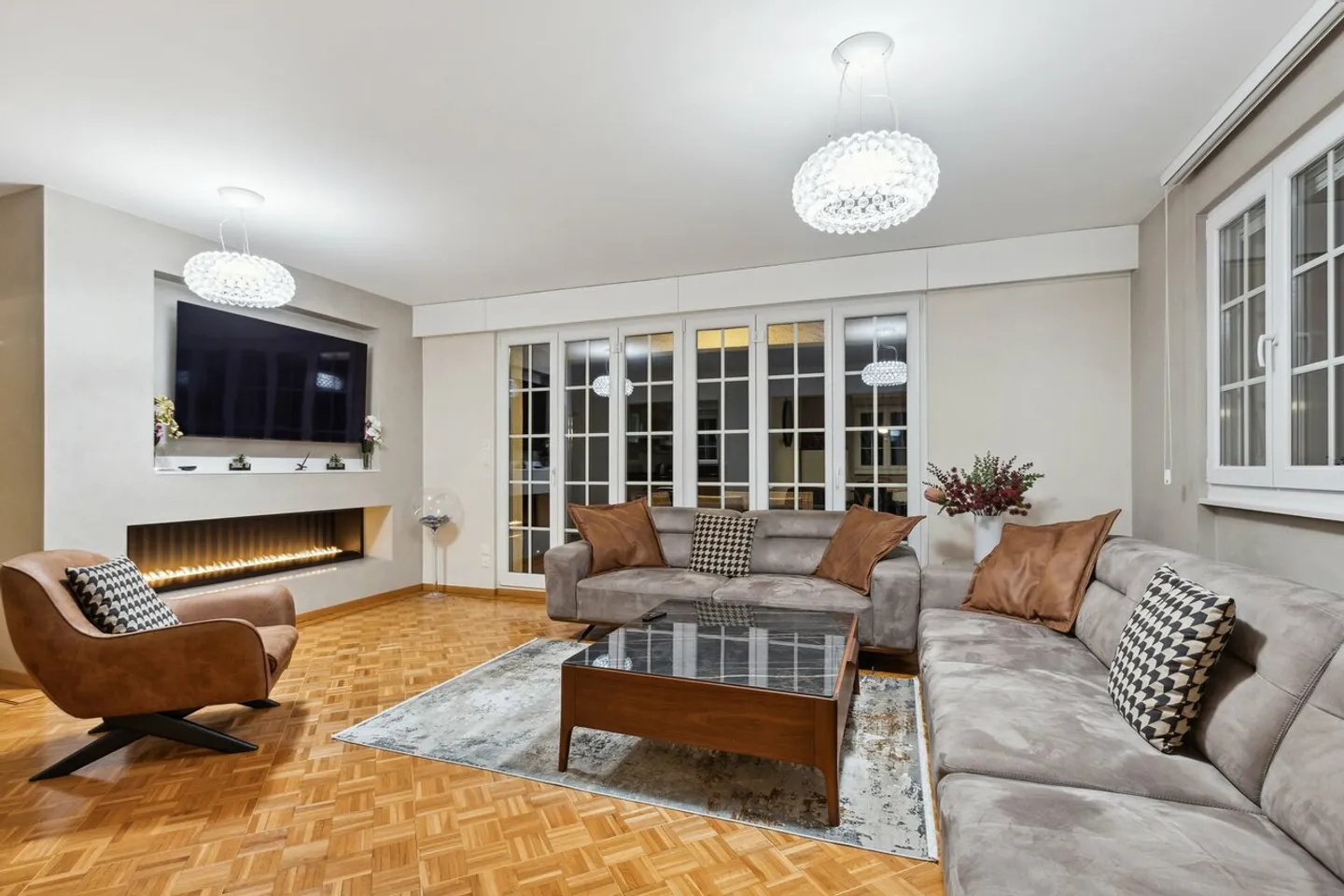 Villa completamente ristrutturata - Finiture lussuose - Foto 3 di 13