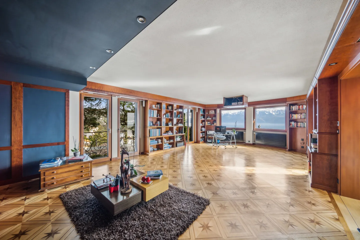 Casa padronale contemporanea con vista panoramica eccezionale - Foto 8 di 13