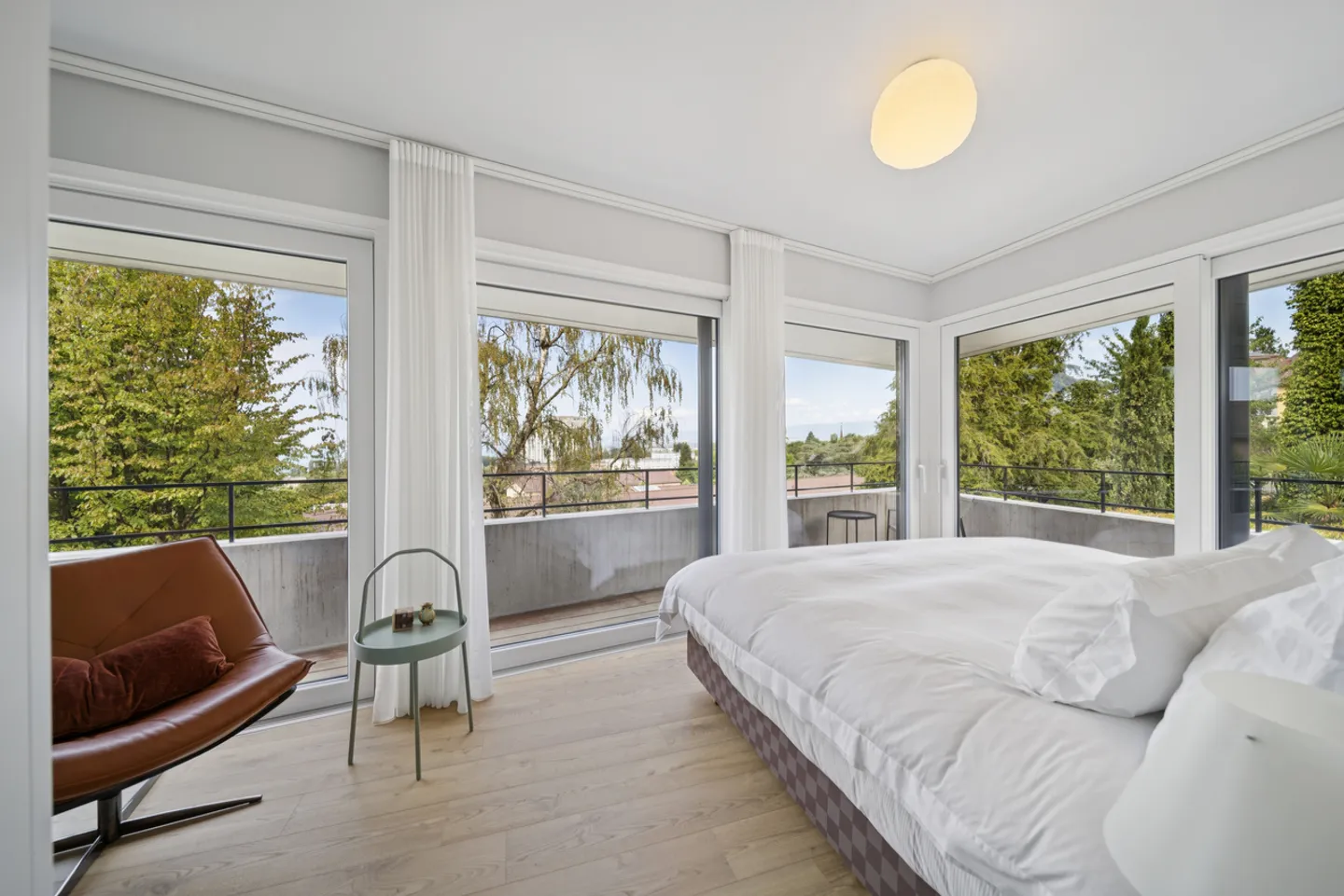 Architektenvilla mit Aussicht und Pool - Foto 8 von 13