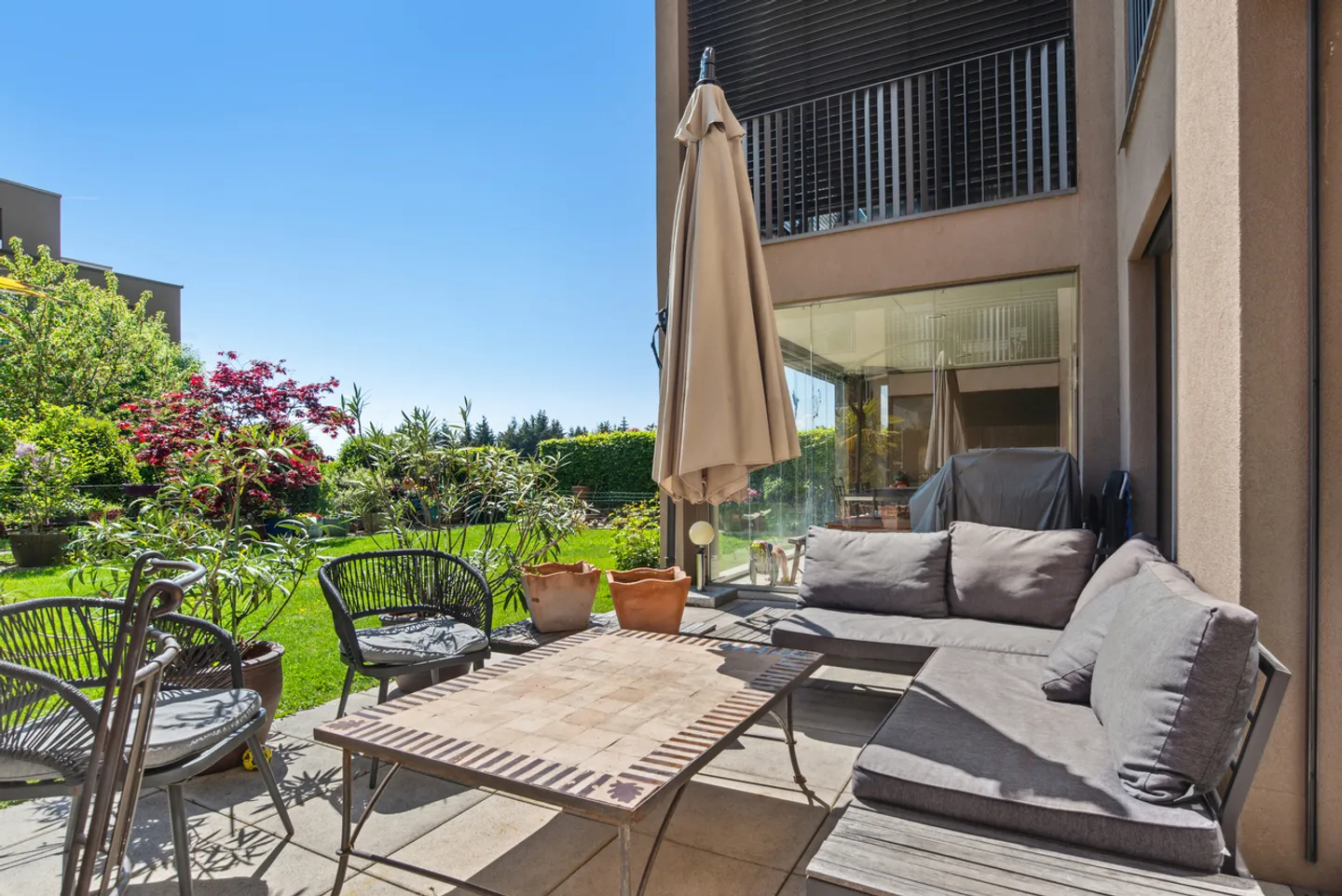 Superbo appartamento familiare, verande e grande giardino - Foto 7 di 7