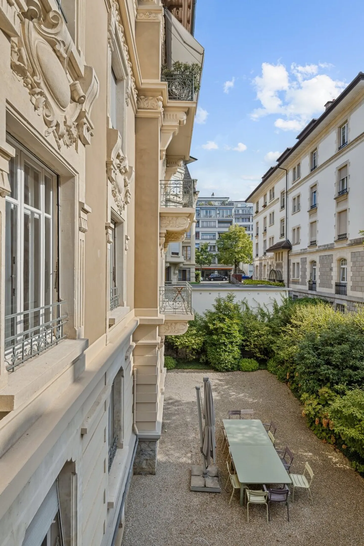 2 magnificent apartments in the Florimont district - Photo 11 of 13