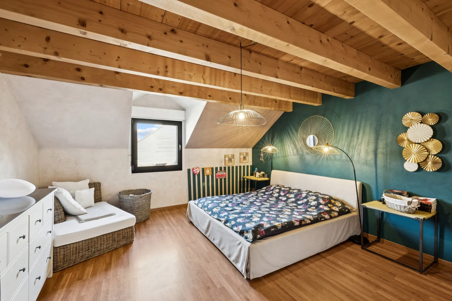 Baisse de prix - Maison villageoise triplex et dépendance by Sotheby's - Photo 8 sur 11