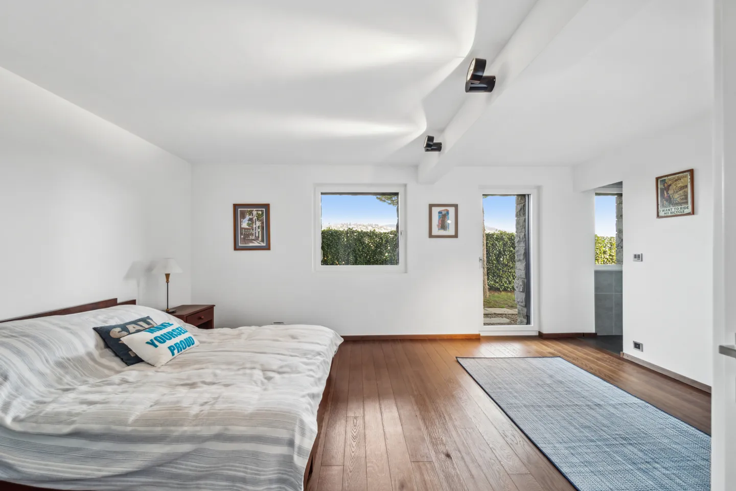 Zeitgenössisches Herrenhaus mit außergewöhnlichem Panoramablick - Foto 11 von 13