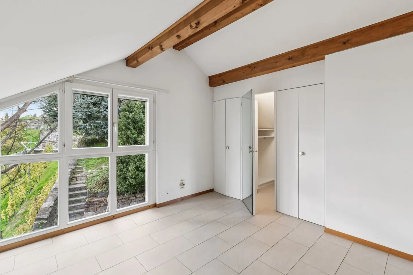 Casa nel cuore dei vigneti con una vista lago superba! - Foto 5 di 8