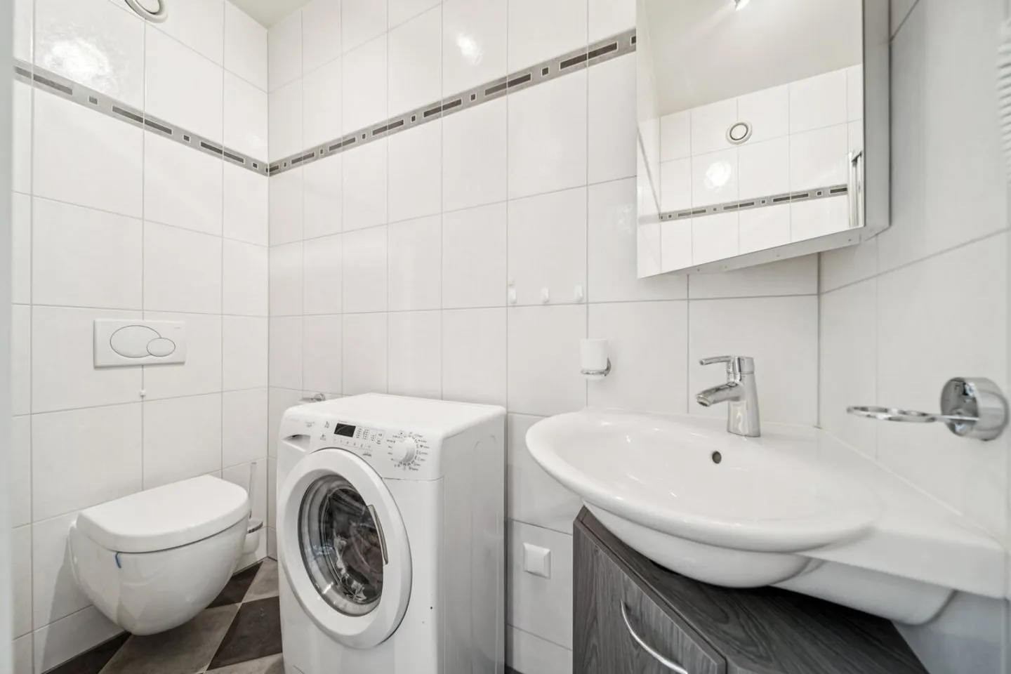 Appartement Éblouissant avec Terrasse - Photo 10 sur 13