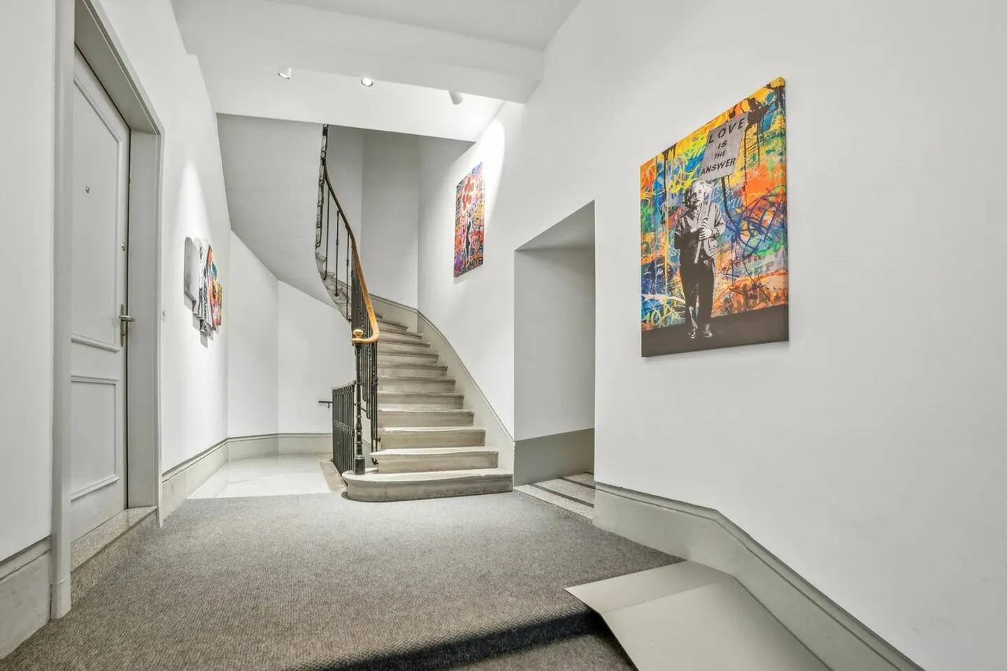 A prestigious address in the center of Lausanne! - Photo 11 of 11