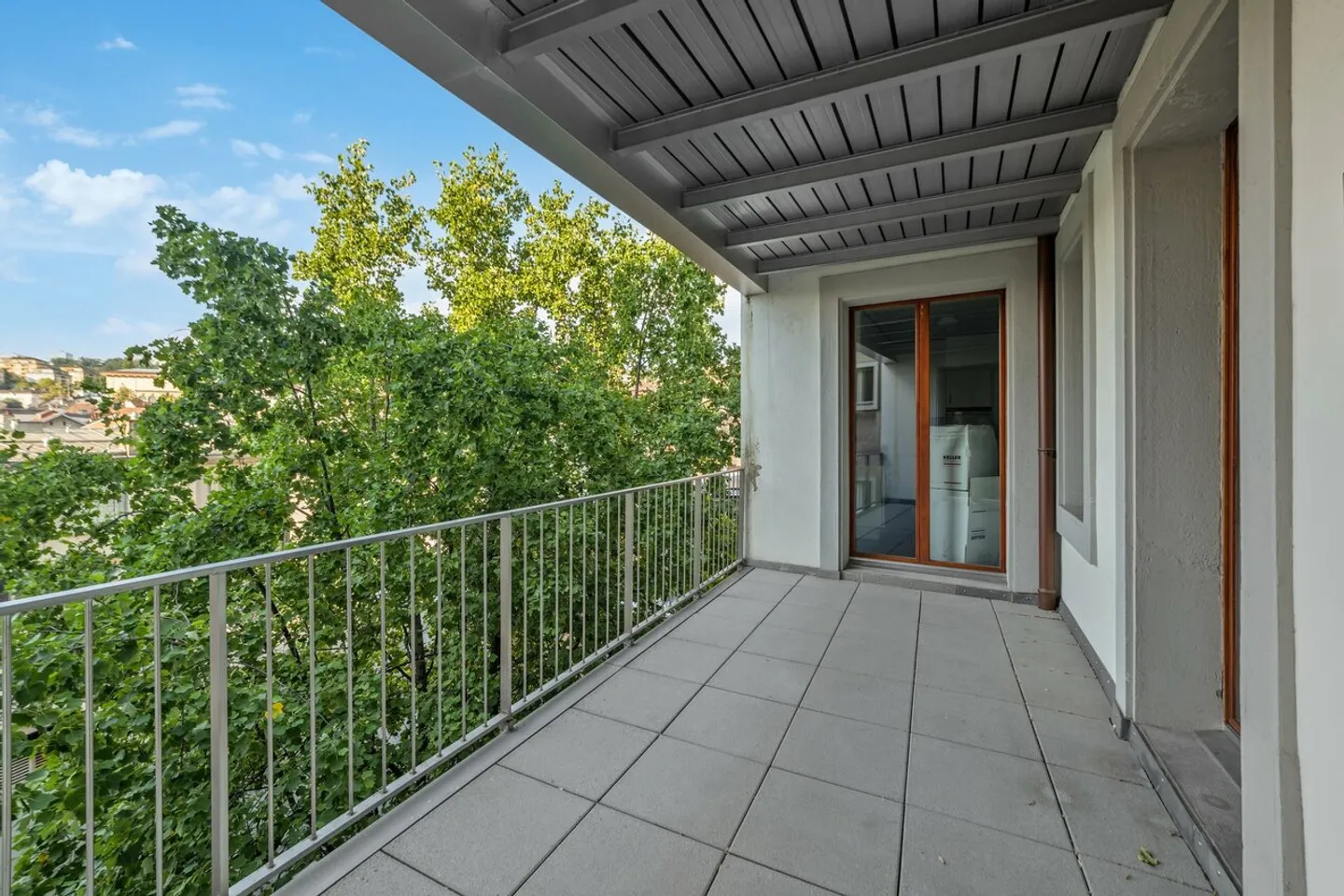 A prestigious address in the center of Lausanne! - Photo 3 of 11