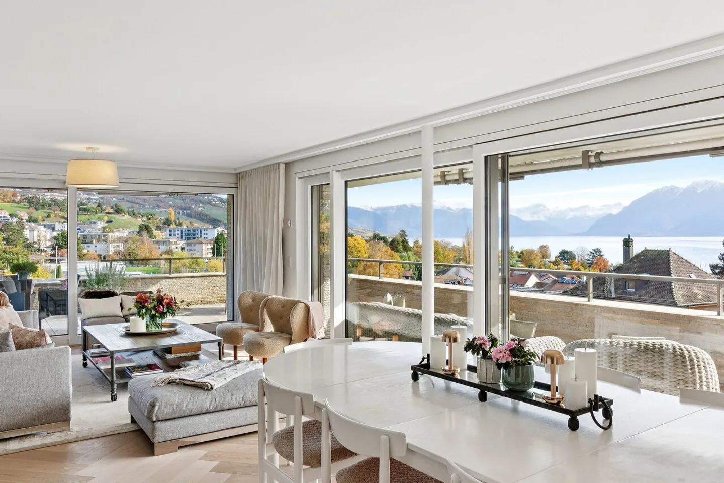 Exceptional apartment between lake and vineyards - Photo 1 of 13