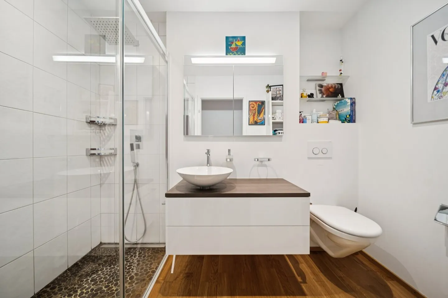 Superb family apartment in the heart of a sought-after neighborhood - Photo 7 of 11