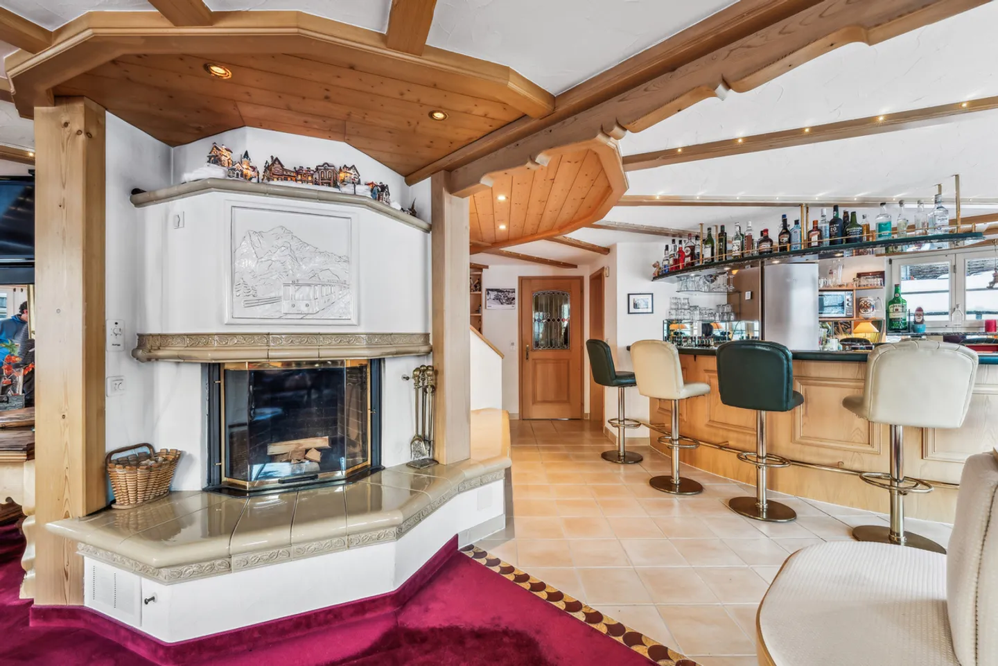 Wunderschönes, außergewöhnliches Chalet mit Panoramablick auf die Berge - Foto 4 von 11