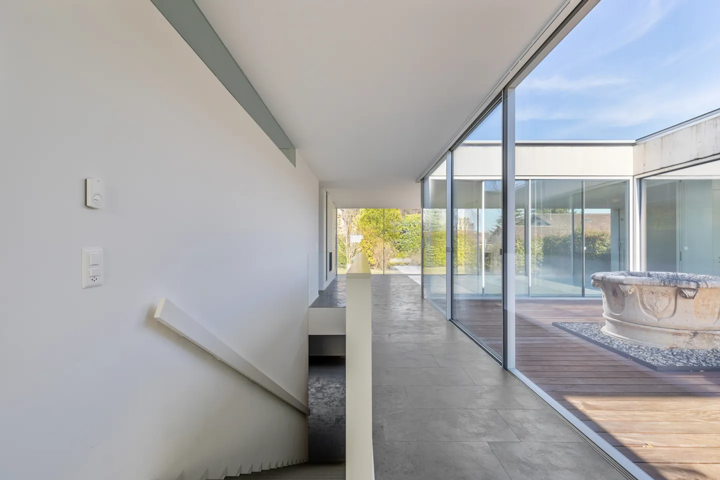 Incredibile casa contemporanea nel cuore di Terre-Sainte! - Foto 4 di 13