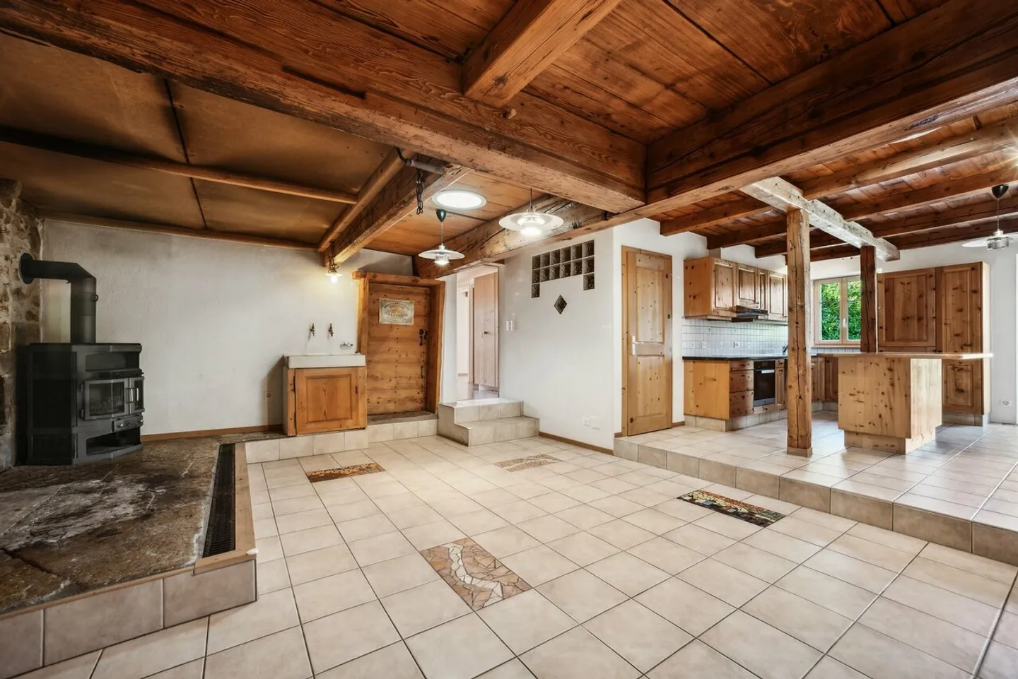 Renovierte Bauernhaus aus dem 17. Jahrhundert im Herzen des Vallée de Joux - Foto 4 von 13