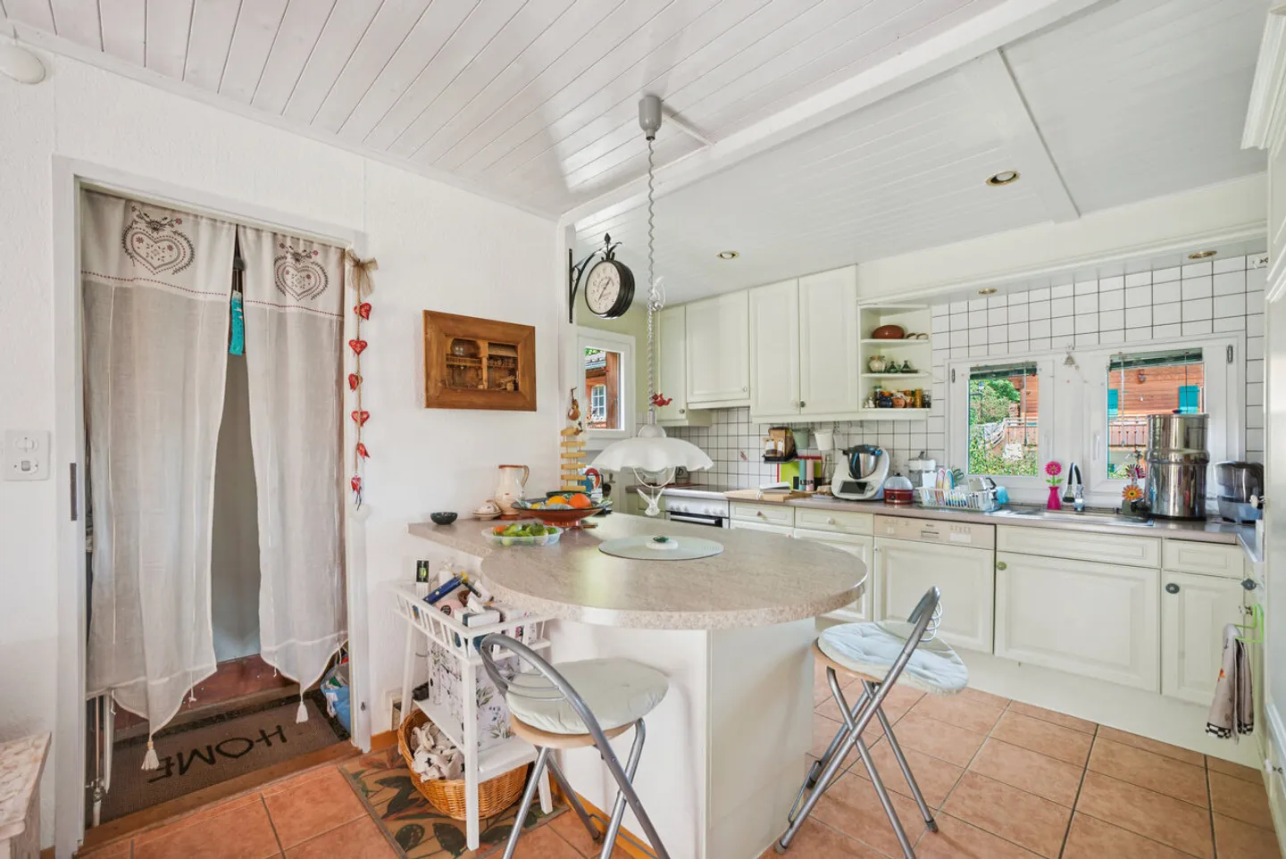 Chalet individuale, tranquillo con vista - Foto 7 di 13