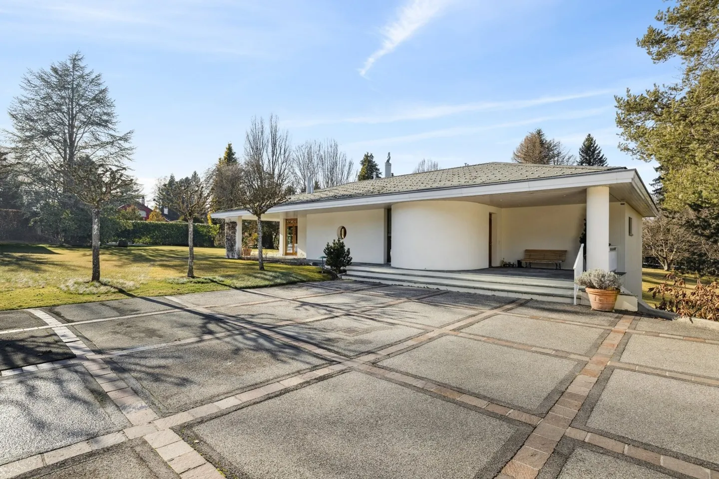 Freistehende Villa am Golf von Lausanne - Foto 1 von 13