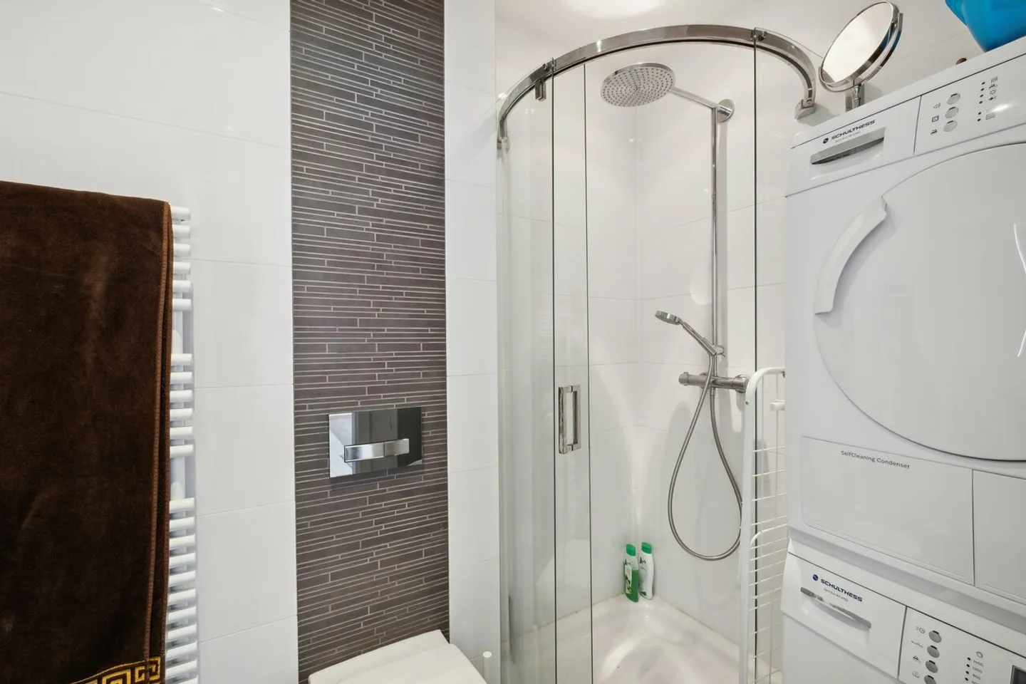 Charmante 3,5 Zimmer in einem prestigeträchtigen Gebäude - Foto 13 von 13