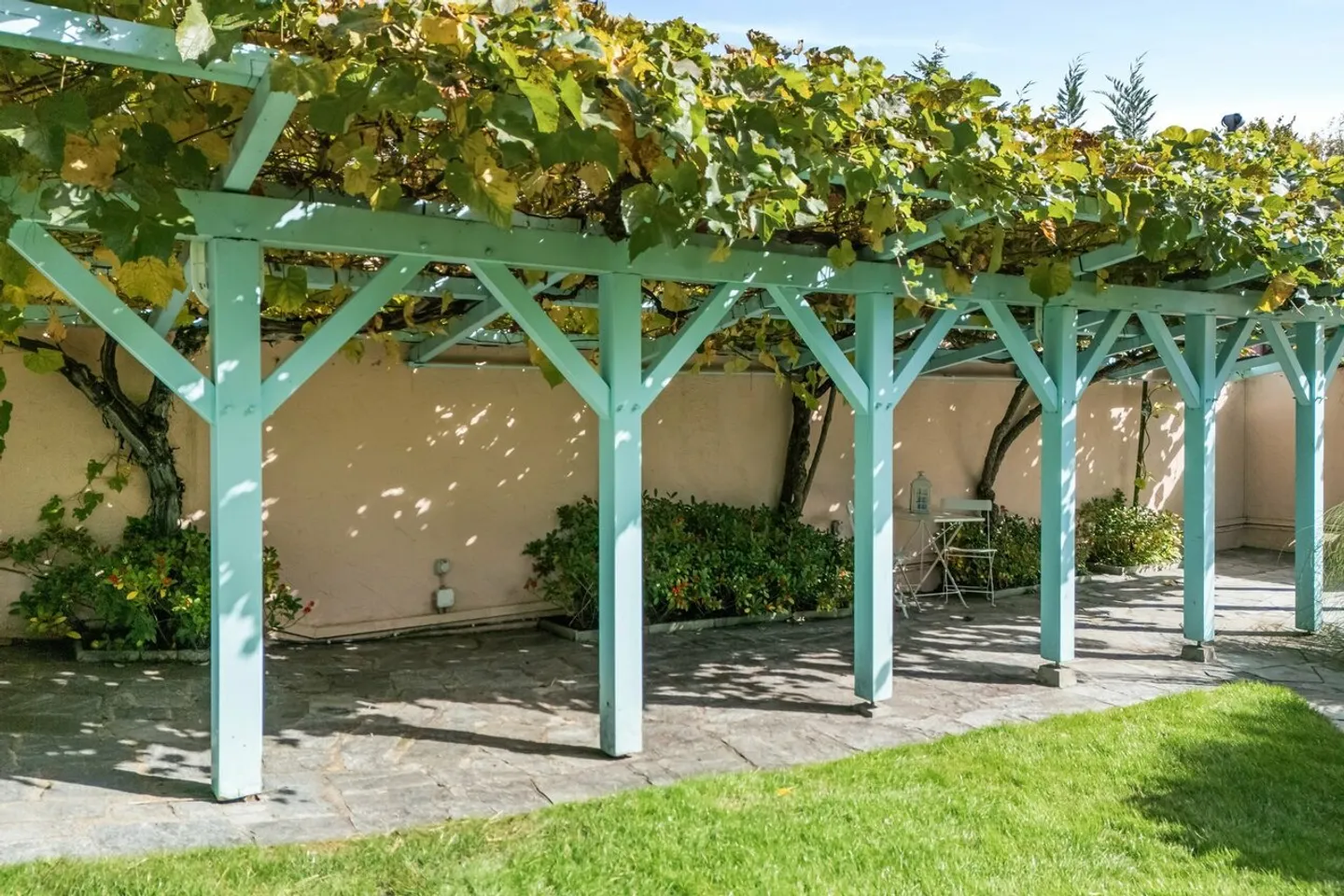ECCEZIONALE CASA GENEVESE Ambiente residenziale - Foto 13 di 13