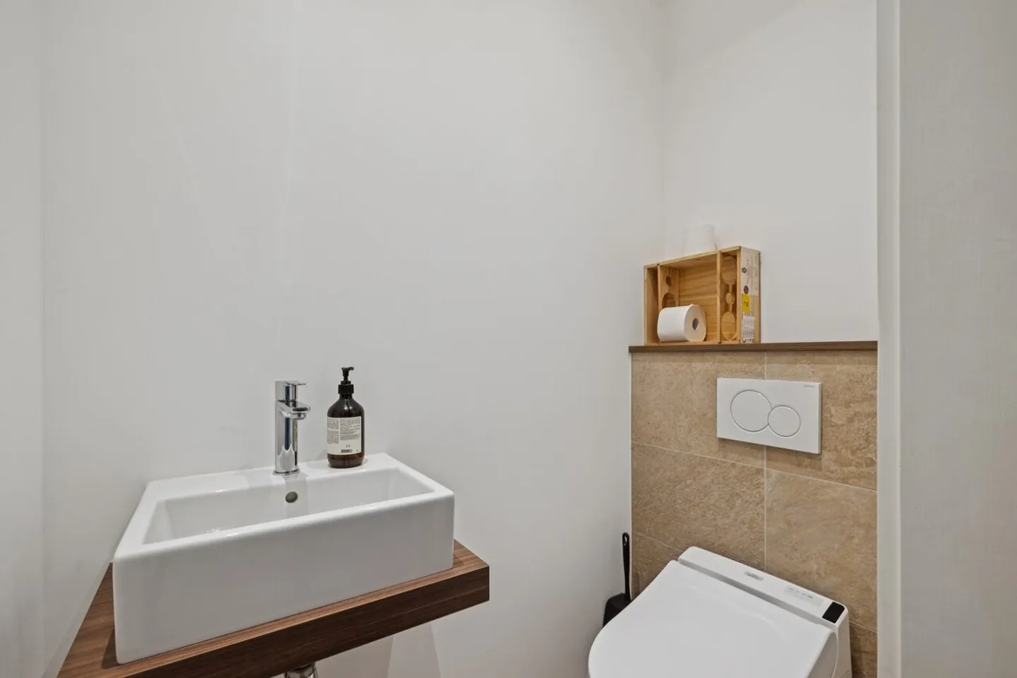 Appartement rénové dans une résidence de haut standing - Photo 10 sur 12