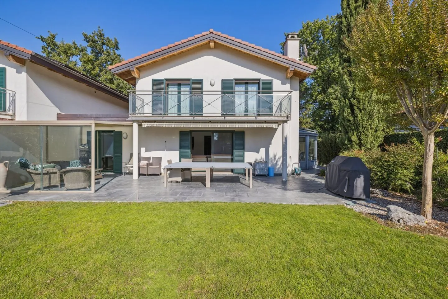 Superbe maison familiale à Thônex - Photo 2 sur 13