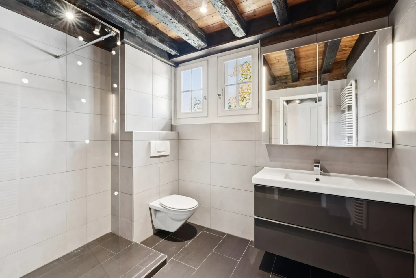 TRÈS BELLE PROPRIÉTÉ DE MAÎTRE AU COEUR DU GRAND-SACONNEX - Foto 13 von 13