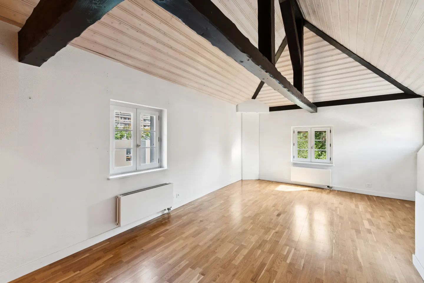 TRÈS BELLE PROPRIÉTÉ DE MAÎTRE AU COEUR DU GRAND-SACONNEX - Foto 12 von 13