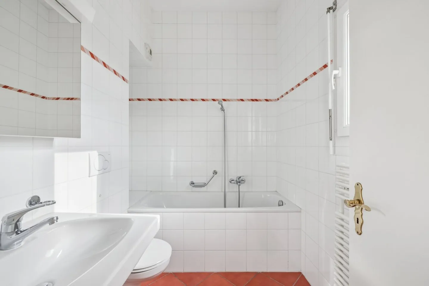 Exceptional apartment with panoramic view of Geneva - Photo 13 of 13