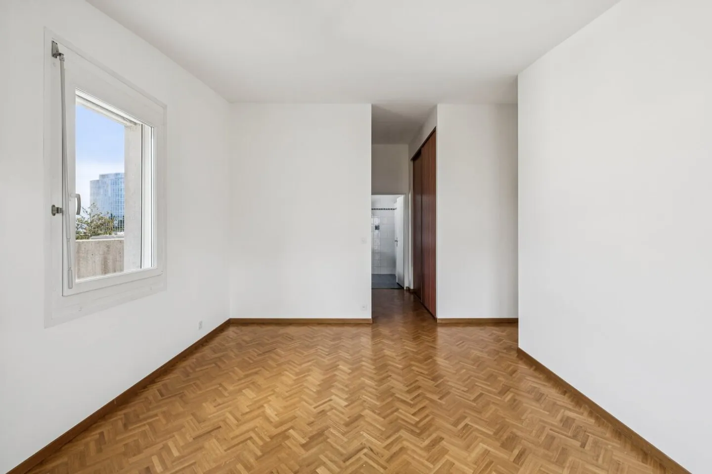 Exceptional apartment with panoramic view of Geneva - Photo 8 of 13