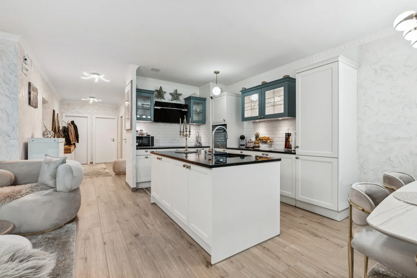 Élégant appartement rénové au coeur de Meyrin - Foto 4 di 13