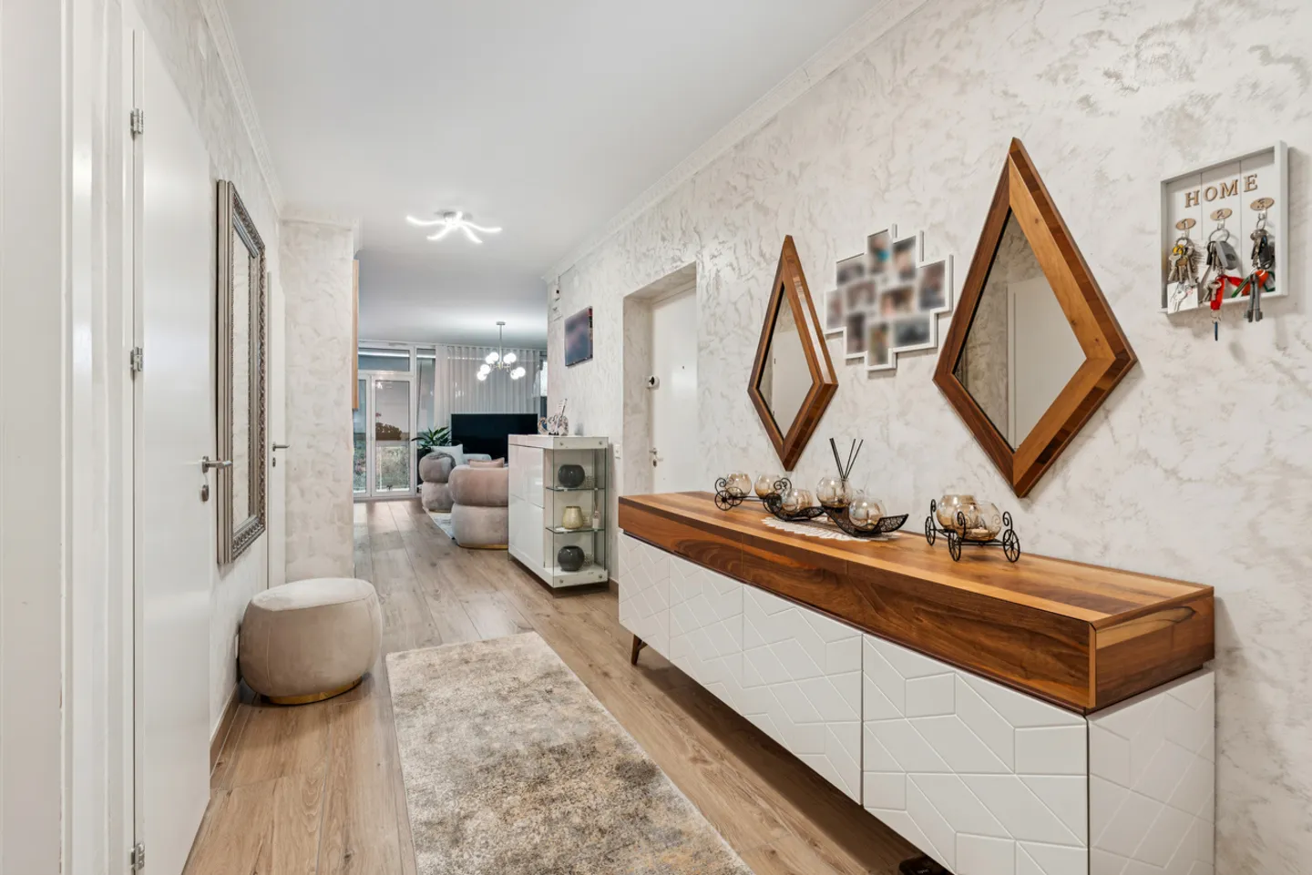 Élégant appartement rénové au coeur de Meyrin - Foto 1 di 13