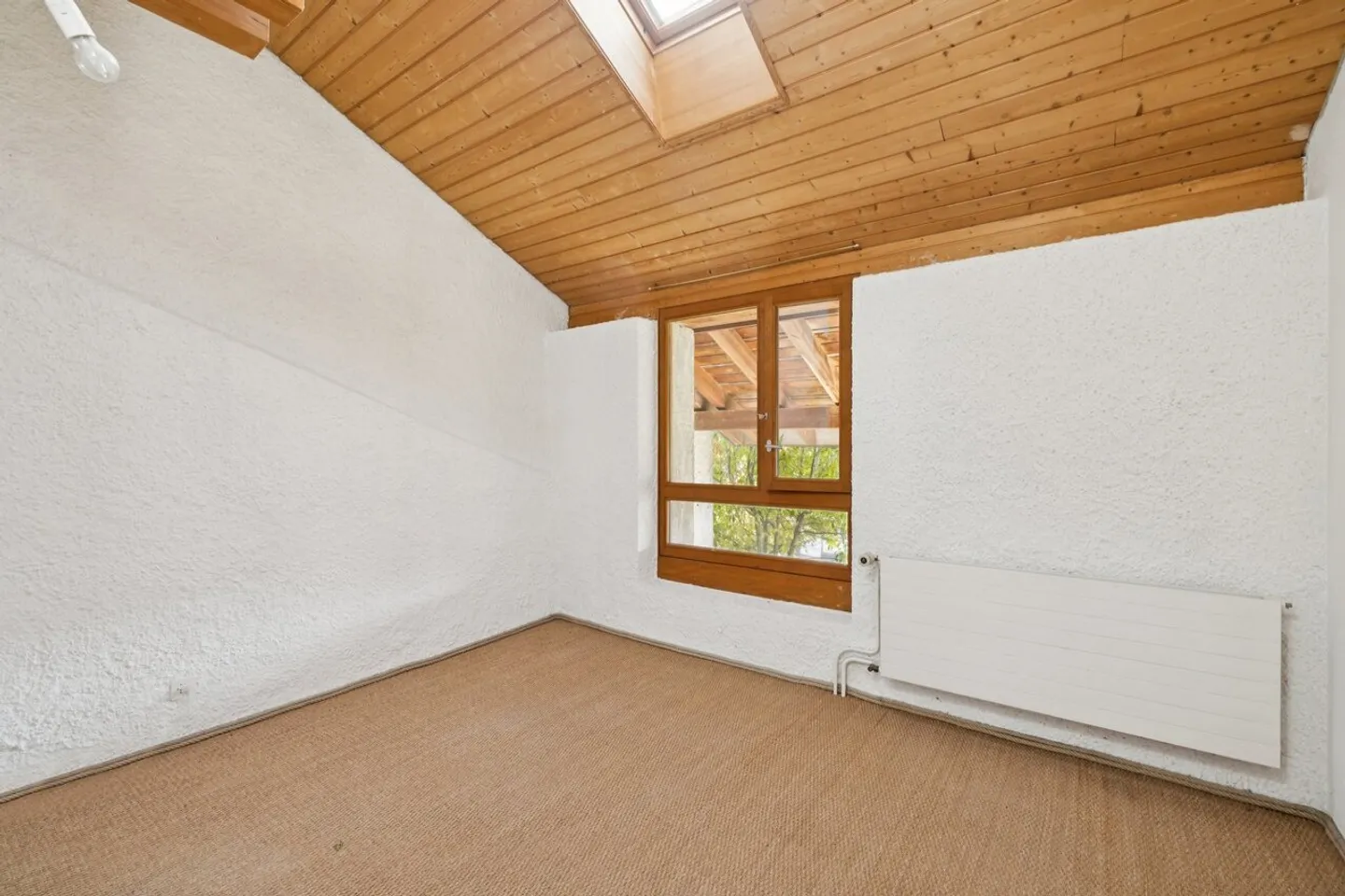 Charming village house with character in the heart of Dardagny - Photo 5 of 10